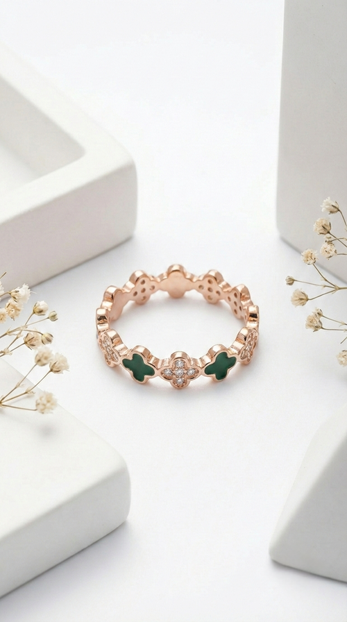 Aveline Green Clover Ring | 925 Sterling Silver